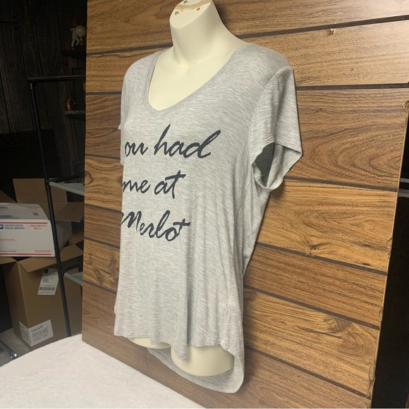 Apt 9 graphic tee size Large gray with black lettering You Had Me At Merlot - Picture 6 of 7